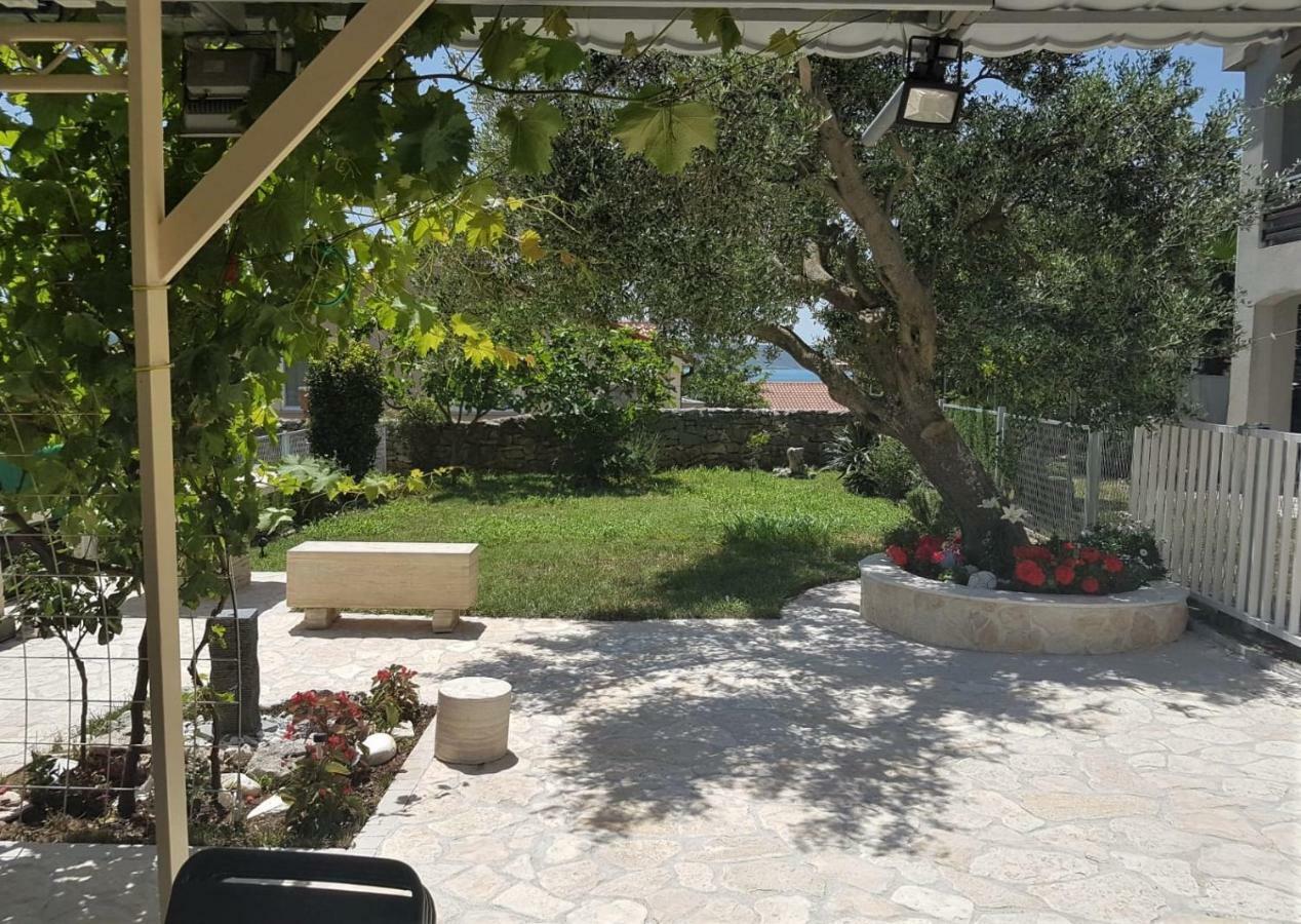 Apartment Maslenica, Near Zadar Exterior photo